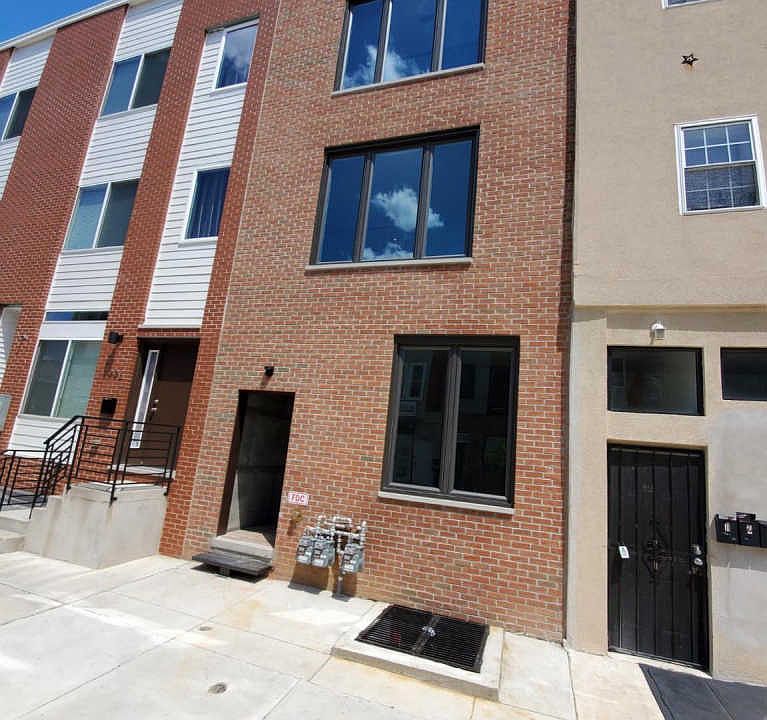 1st image of 991 N Marshall St #B