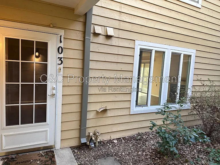 11330 Fair Oaks Blvd #103 — Photo 2