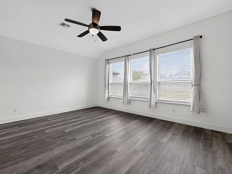 104 Joseph Hawkins Ln — Photo 18