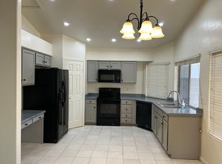 866 E Morelos St, Chandler, AZ 85225