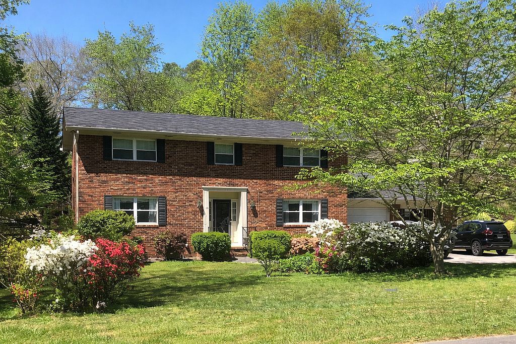 112 S Azalea Dr - Property Image