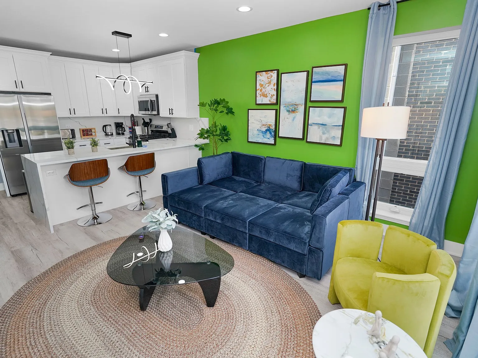 Apartment for Rent with Parking Included — Photo 3