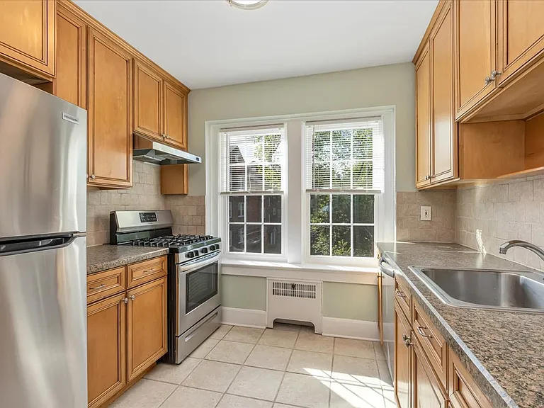 217 Prospect Ave #4-2A — Photo 5
