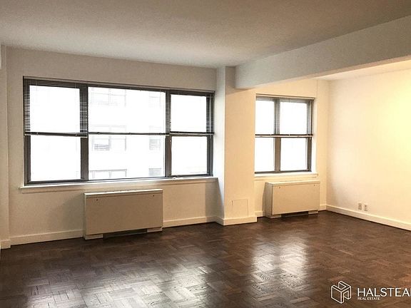 3rd image of 210 E 58th St APT 3J
