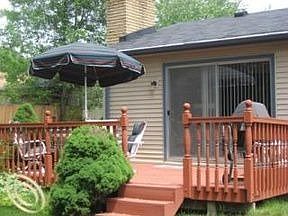 2nd image of 1540 Stafford Dr