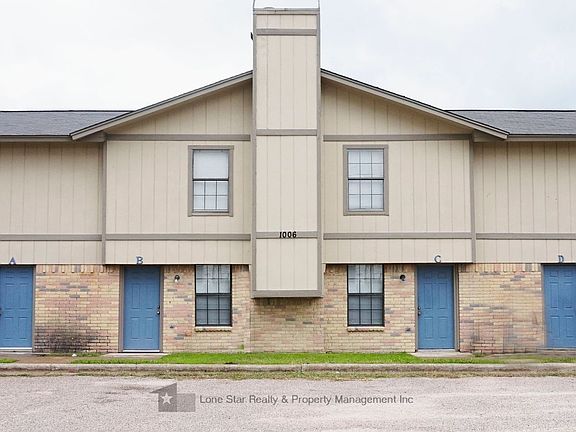 2nd image of 1006 Eastside Dr APT B