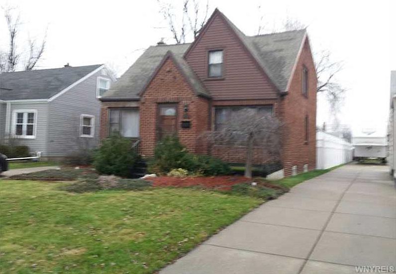 1st image of 203 Edgewood Ave