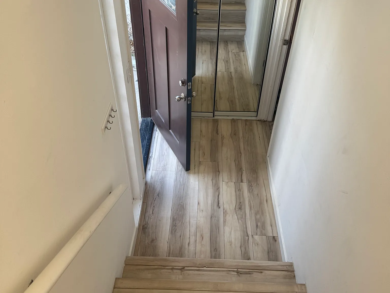 2 bed, 866 sqft, $4,395 — Photo 2