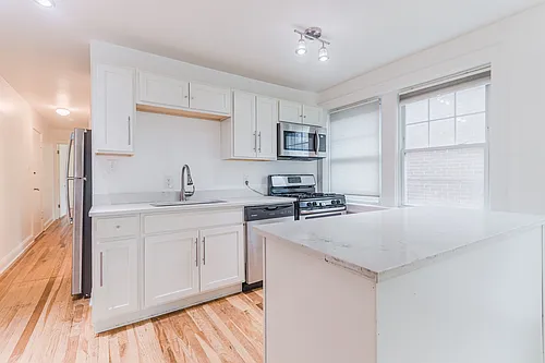10600 Clifton Photo 1