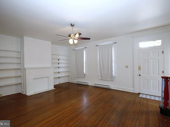 5th image of 6 NW 2nd St