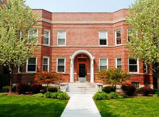 921 Washington St, Evanston, IL 60202