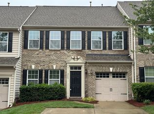 9457 Alice McGinn Dr, Charlotte, NC 28277