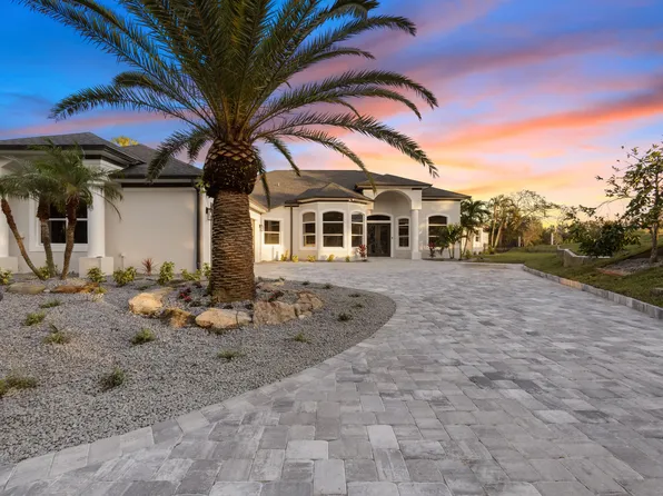 125 Macaw Ln, Merritt Island, FL 32952