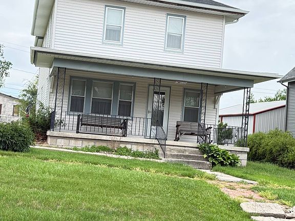 2nd image of 105 S Way Ave