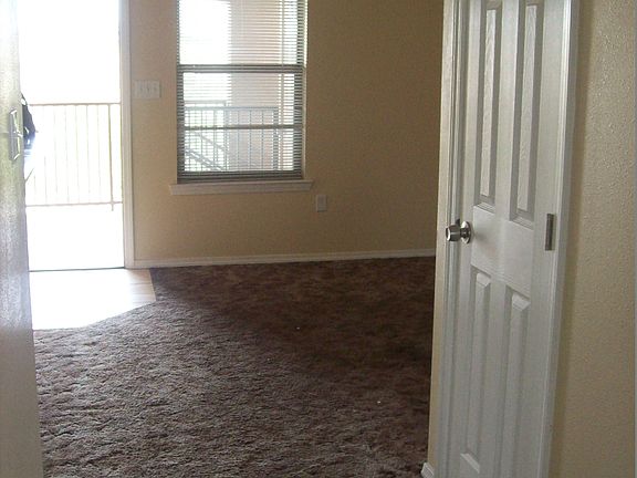 2nd image of 4119 Memphis Ave #8