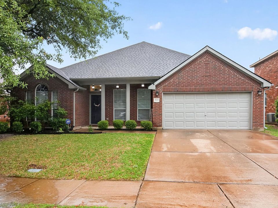 1st image of 9122 Water Oak Dr