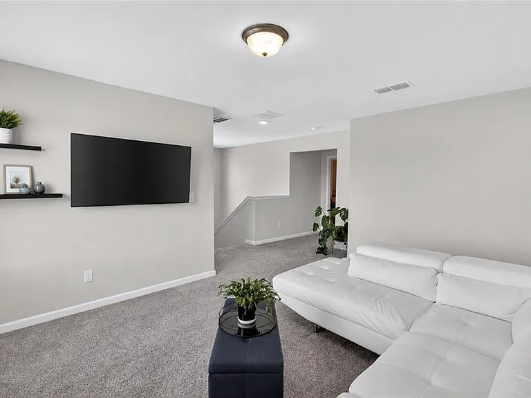 4161 Dean Grove Way — Photo 9