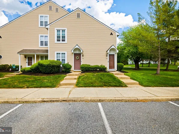 706 Sedgewick Ct, Sewell, NJ 08080