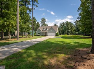 2394 Carson Segars Rd, Gillsville, GA 30543