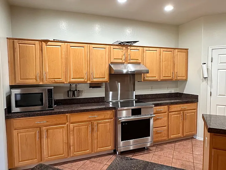 7781 E Whileaway Pl — Photo 3