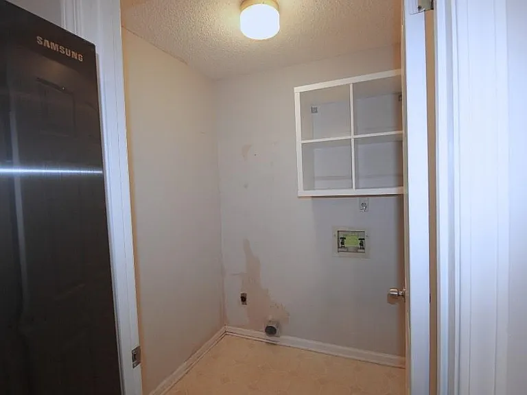 5558 Oak Branch Cir N — Photo 12
