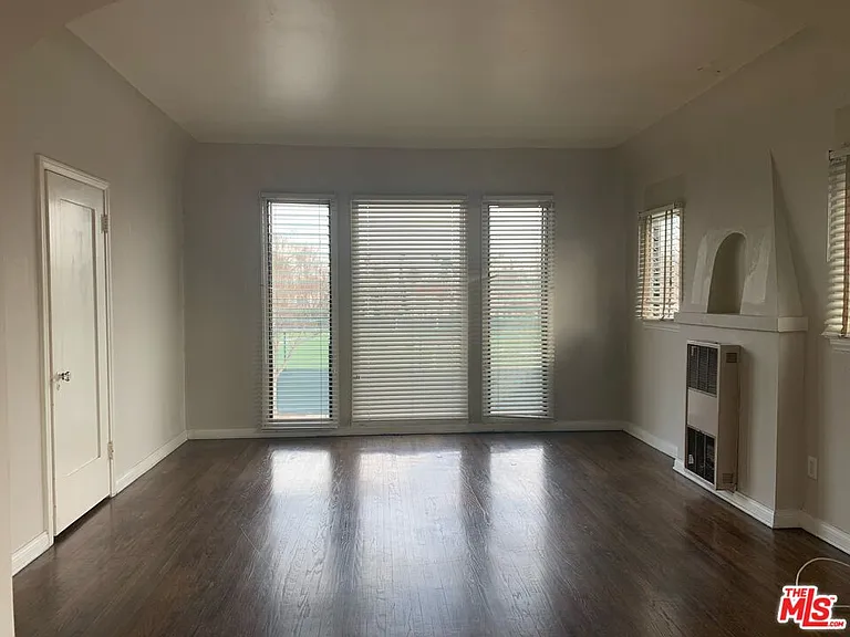 259 S Elm Dr — Photo 8