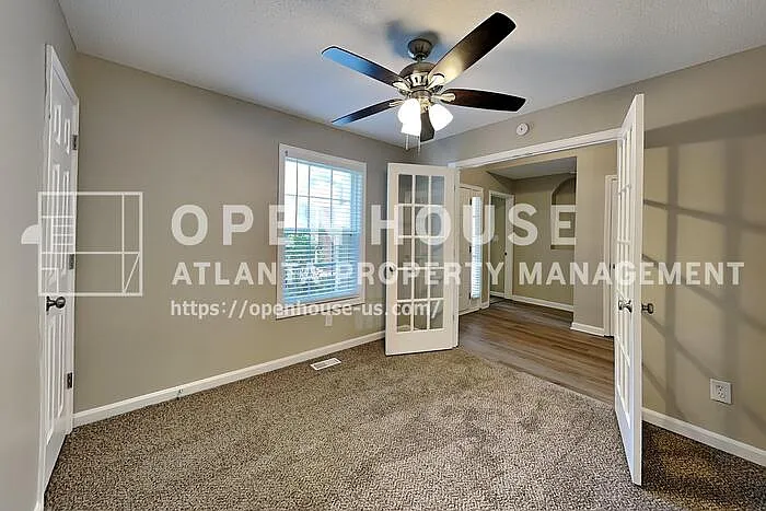 6778 Oakhurst Ct — Photo 4