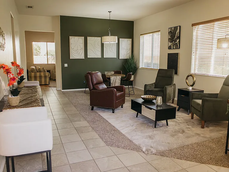 1634 Ivy Ct — Photo 18