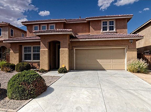 2nd image of 12948 Clovis Ct