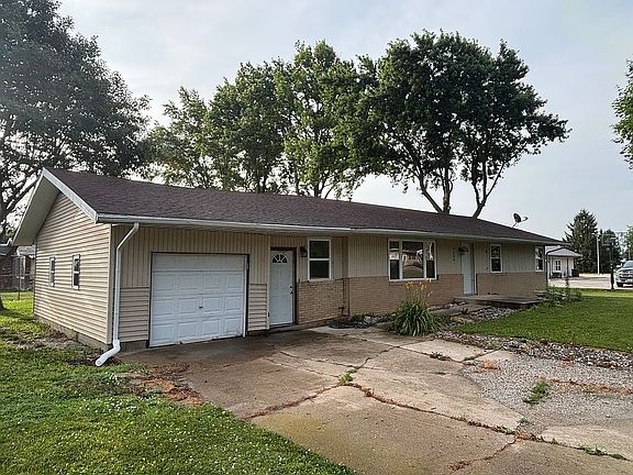3rd image of 5486 Evans Rd