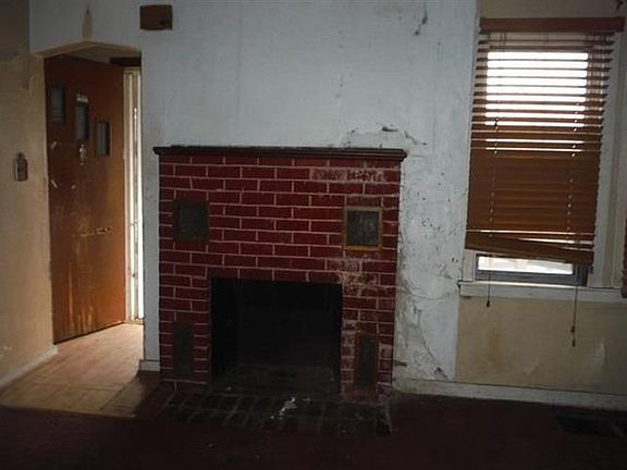 3rd image of 1888 W 21st Ave
