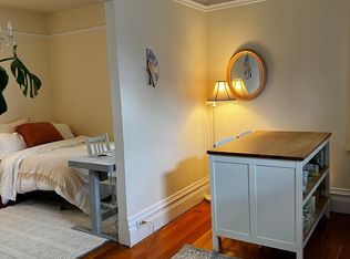 2535 Hillegass Ave #8, Berkeley, CA 94704