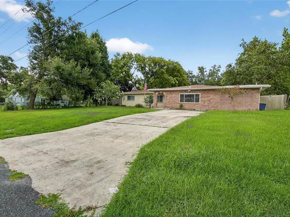 12325 Green Oak Ln, Dade City, FL 33525