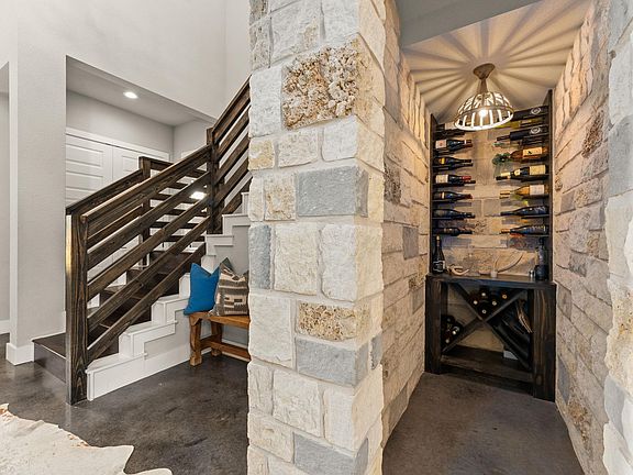 4th image of 3830 Outback Trl