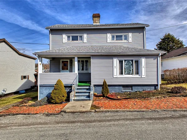 238 High St, Mount Pleasant, PA 15666