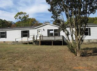 634 Deerfield Rd, Chickamauga, GA 30707