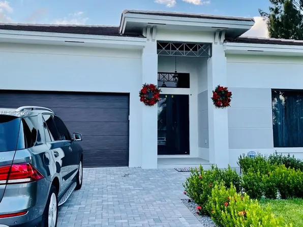 1951 SW 28th Ave, Fort Lauderdale, FL 33312