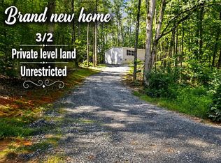 8827 Big Creek Rd, Ellijay, GA 30536