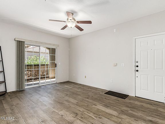 3rd image of 1500 E Pusch Wilderness Dr Unit 7106