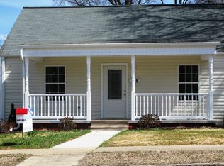 218 W 11th St, Salisbury, NC 28144