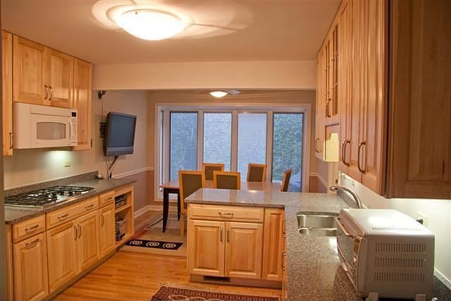 Quartz counter tops