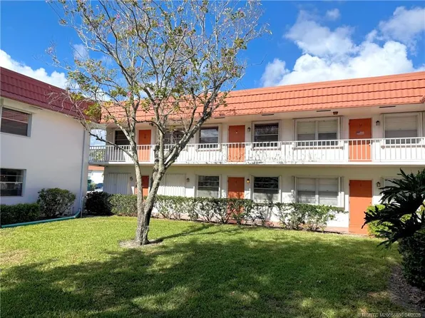 2600 SE Ocean Blvd APT Ii11, Stuart, FL 34996