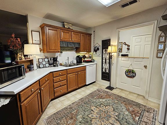 3rd image of 1521 Rice Rd APT L-102