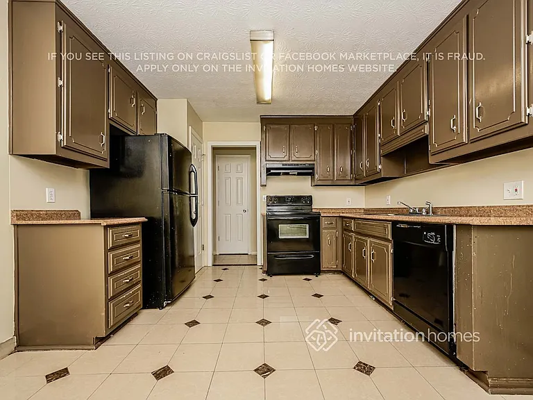 1099 Plantation Blvd SE — Photo 7