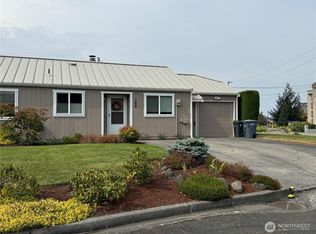 500 W Bowman Ct, Sequim, WA 98382