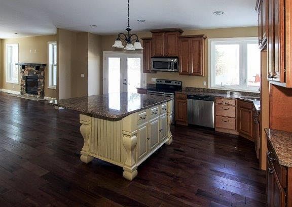 Kitchen with Frig, range, dishwasher