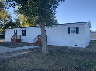 300 Columbine Dr, Casper, WY 82604