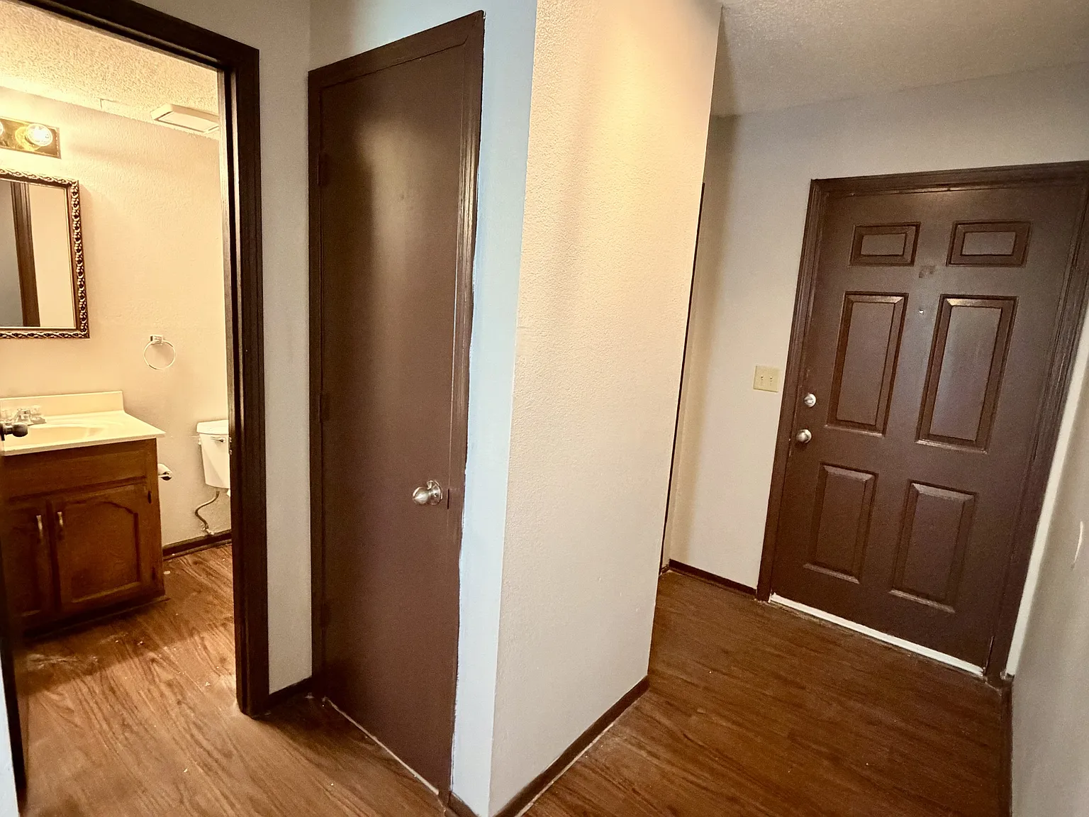 215 Northeast Timbercreek Drive - 1 — Photo 2