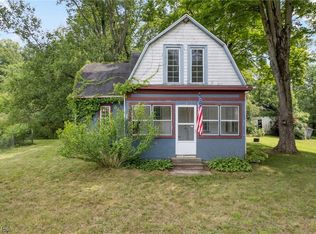 3272 Lake Rockwell Rd, Ravenna, OH 44266