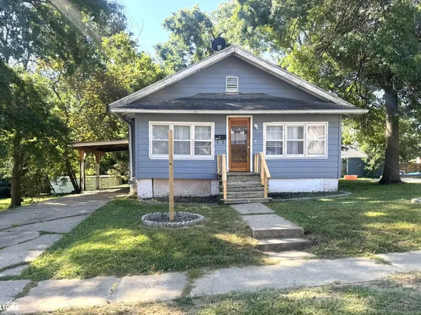 508 E Oak St, Centerville, IA 52544